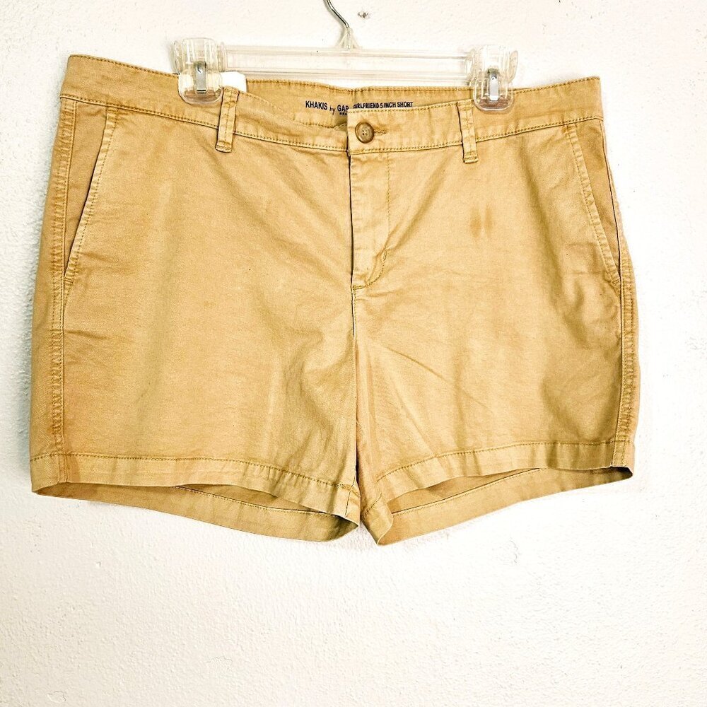Khakis by Gap Girlfriend 5 inch Edgy Casual Shorts Size 14/32